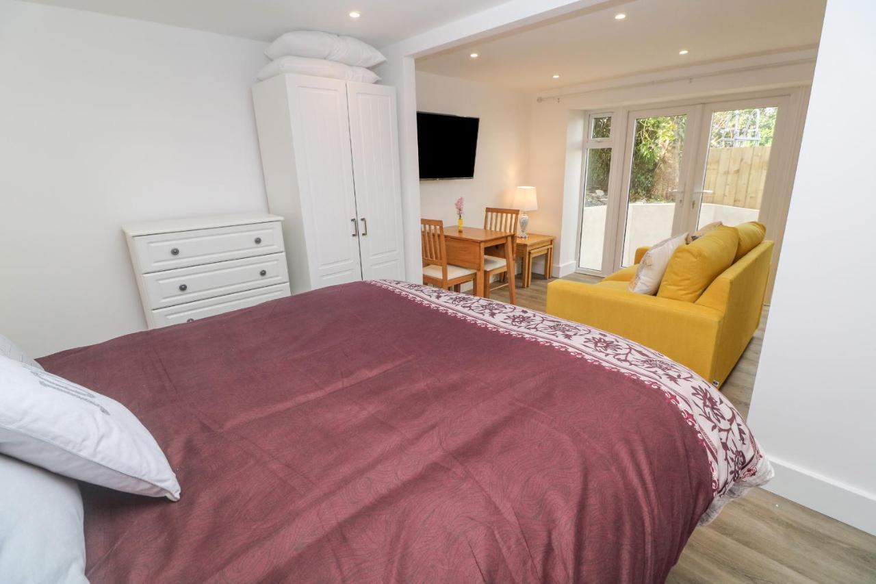 Perran Pearl B Apartment Perranporth Bagian luar foto